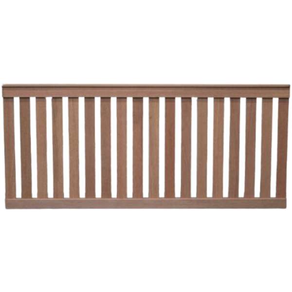 Hardhouten geschaafde tuinhekken